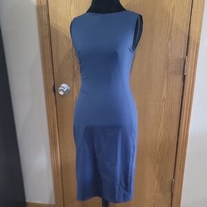 Roeyshouse NWT Elegant Blue Sleeveless Midi Dress